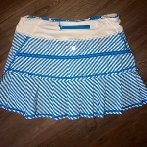 Blue striped Lululemon Pacesetter Tennis Skirt 6T